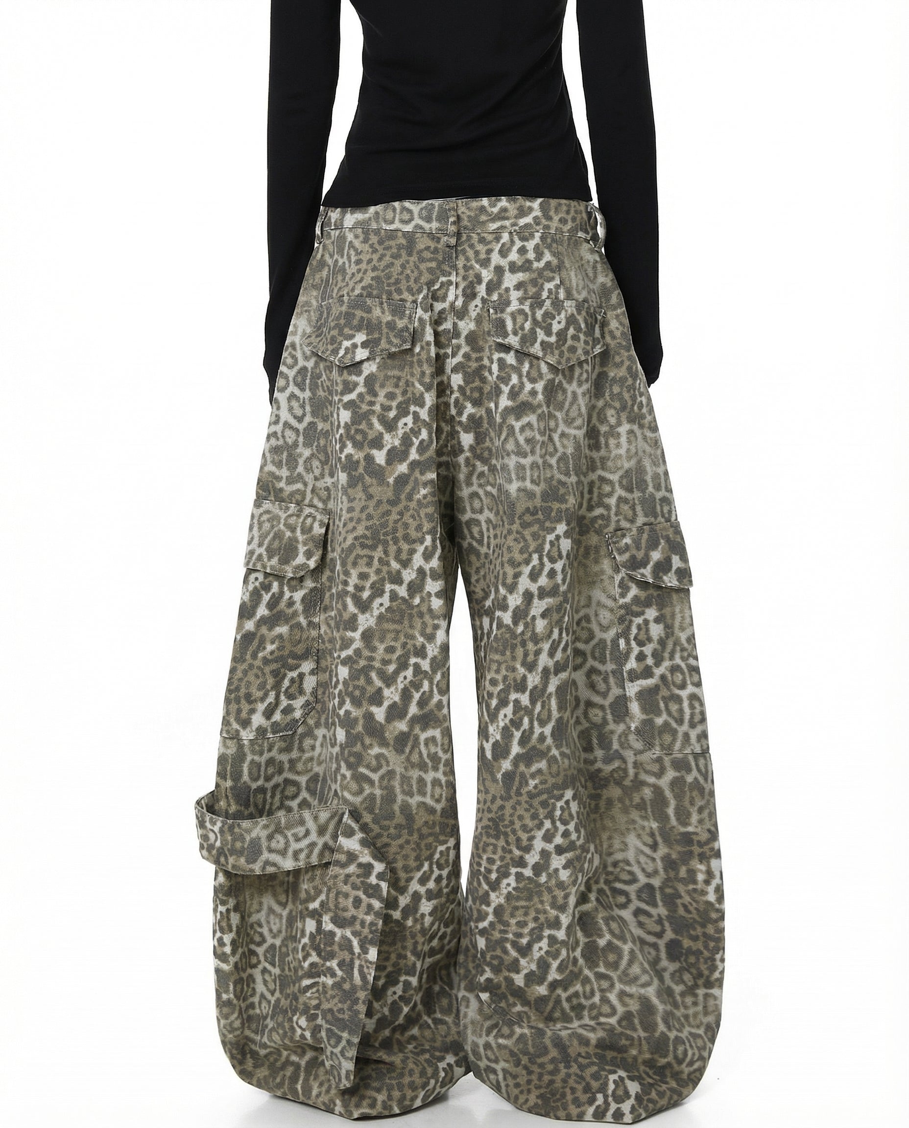 Multi Pockets Zip Leopard Unisex Baggy Cargo Jeans