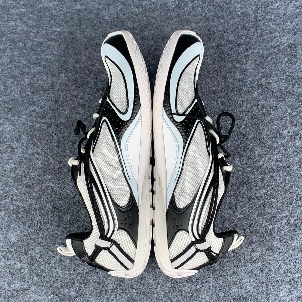 Balenciaga Wmns Radar Sneaker 'White Black'