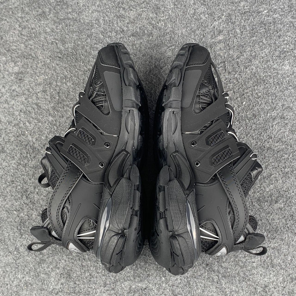 Balenciaga Wmns Track Trainer 'Triple Black'