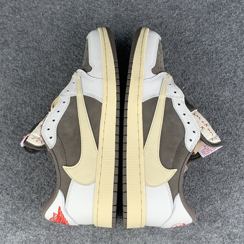 Travis Scott x Air Jordan 1 Retro Low OG 'Reverse Mocha' (B-Grade Version)