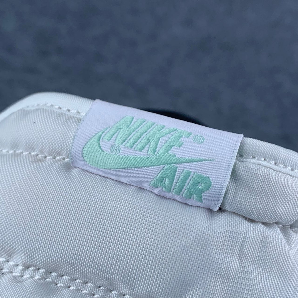 Air Jordan 1 Retro High OG NRG 'Igloo'