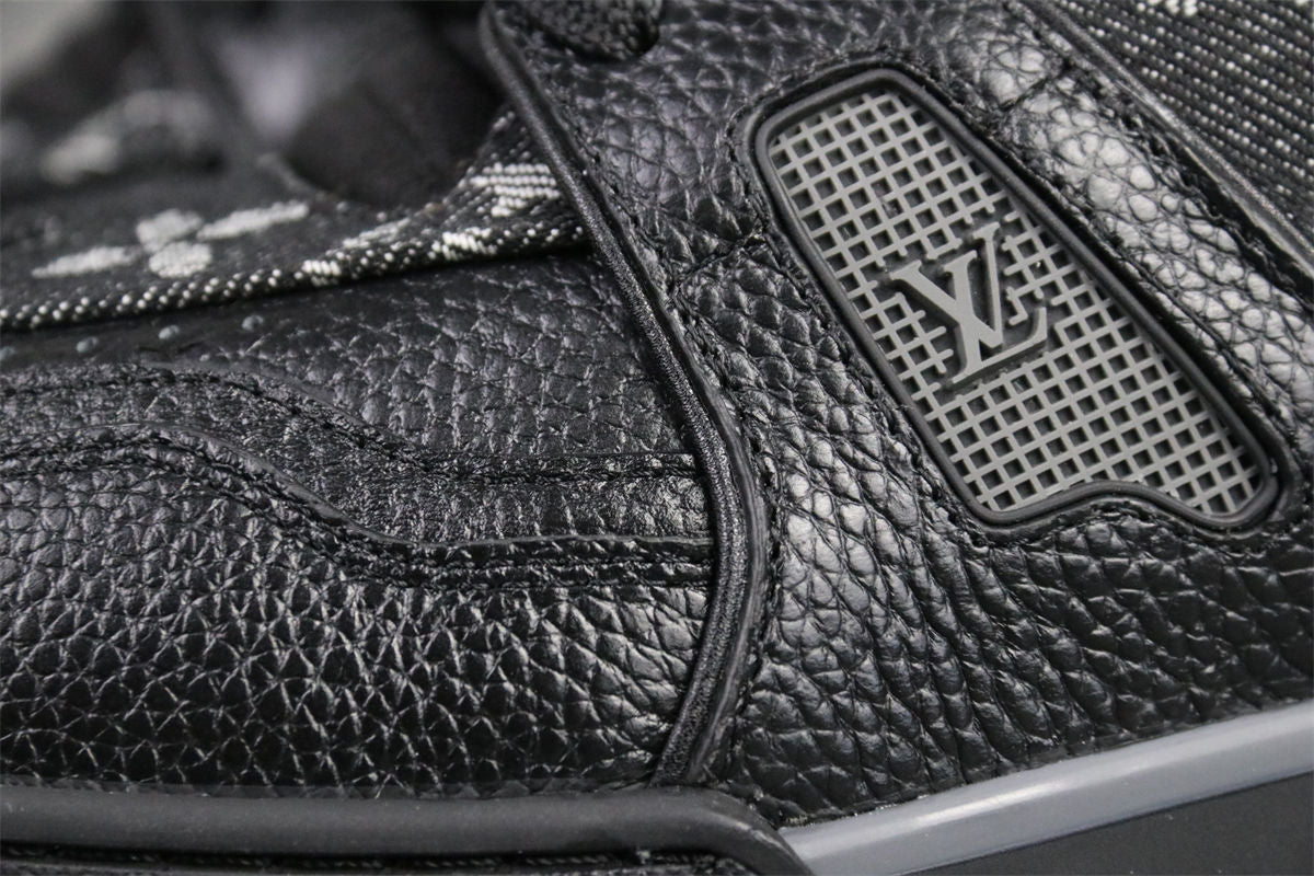 LV X Nigo Trainer 'Black Denim'