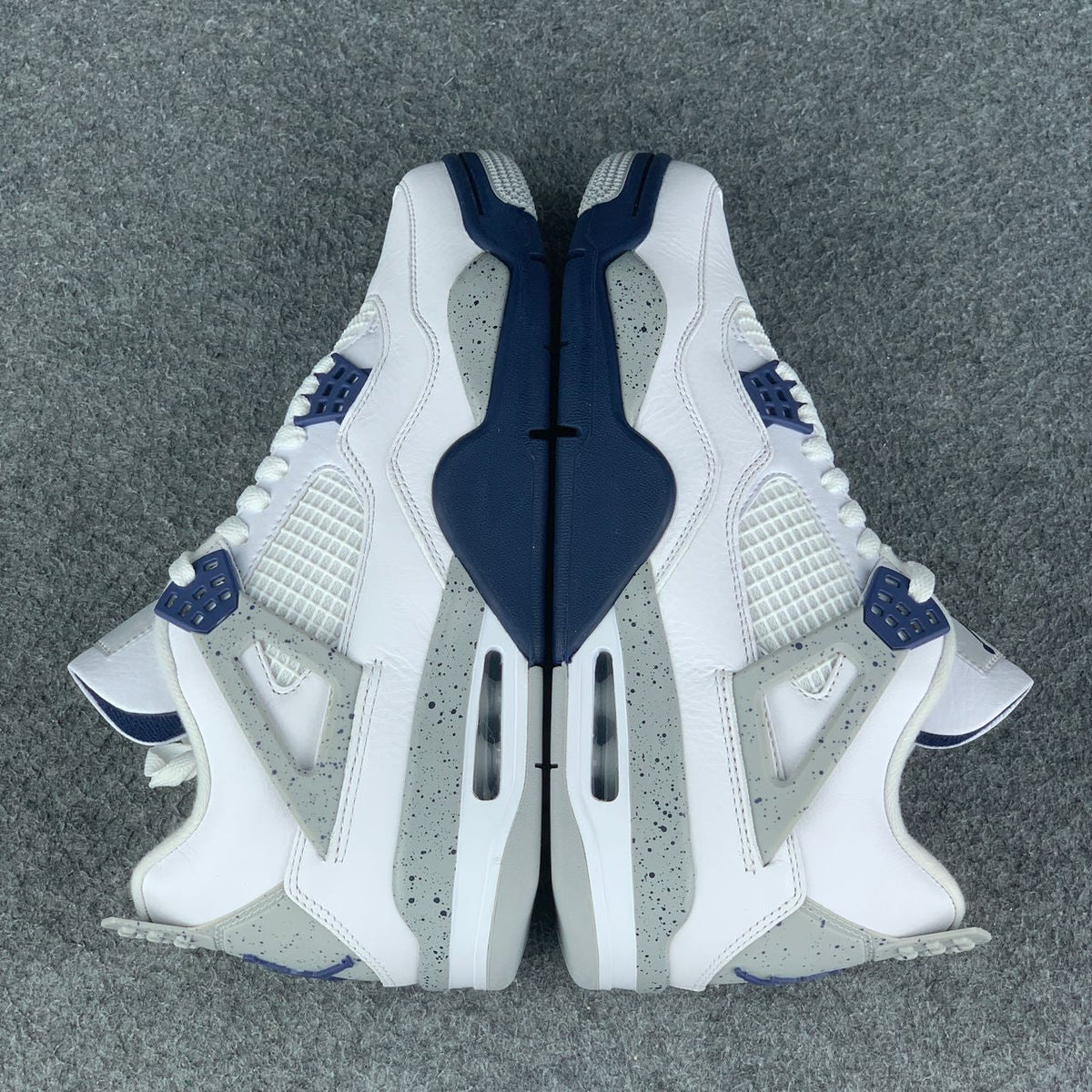 Air Jordan 4 Retro 'Midnight Navy'