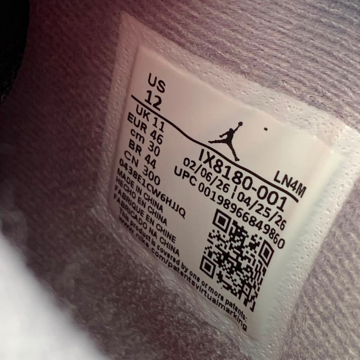 Air Jordan 4 Retro OG 'Bred' 2026