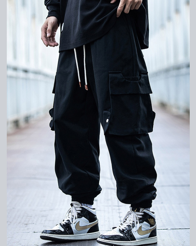 Streetwear Black Loose Large-Pocket Cargo Pants