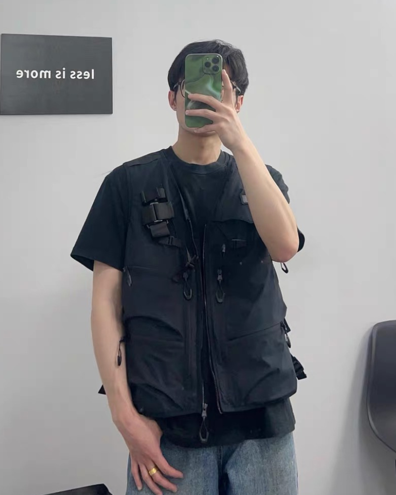 Functional Multi-pocket Men's Outdoor Tactical Vest