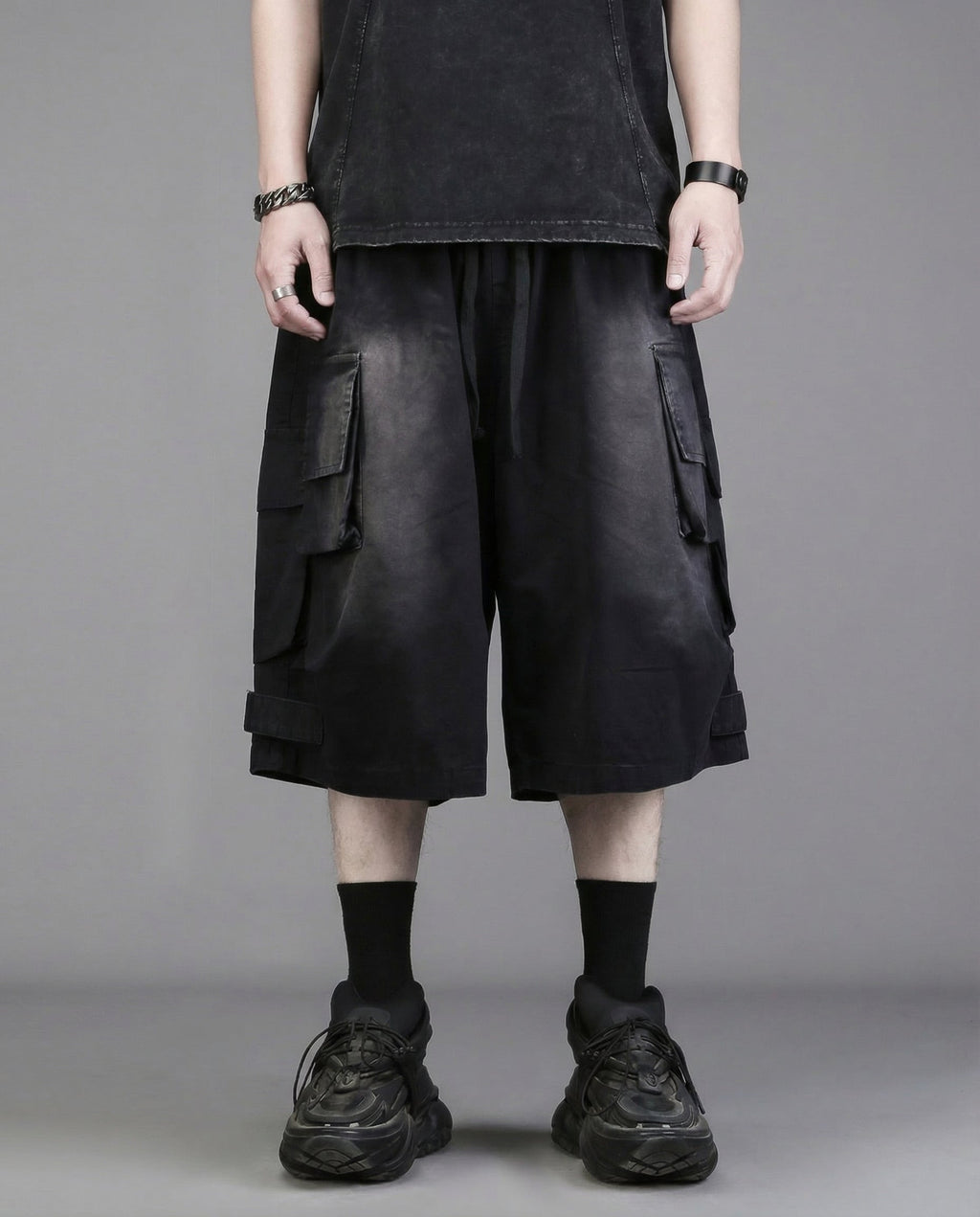 Techwear Distressed Wide-Leg Cargo Shorts