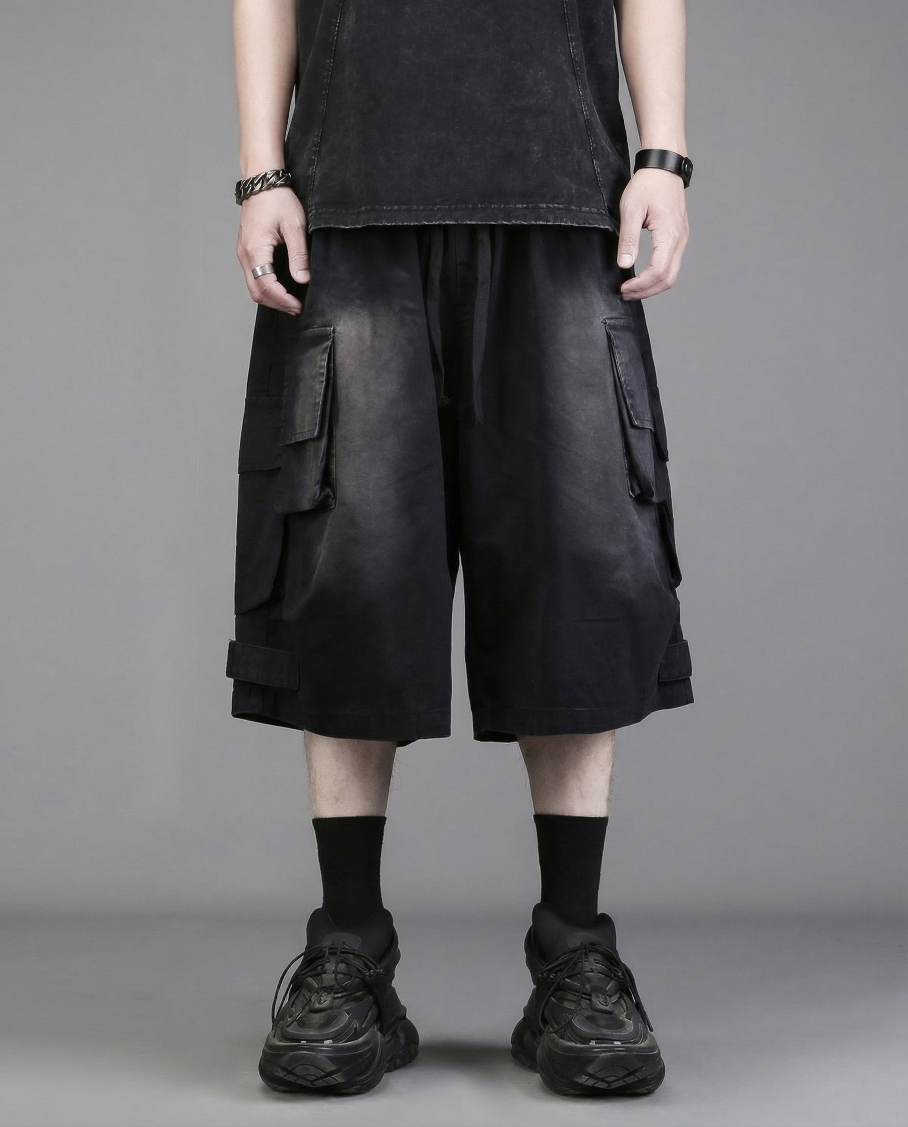 Techwear Distressed Wide-Leg Cargo Shorts