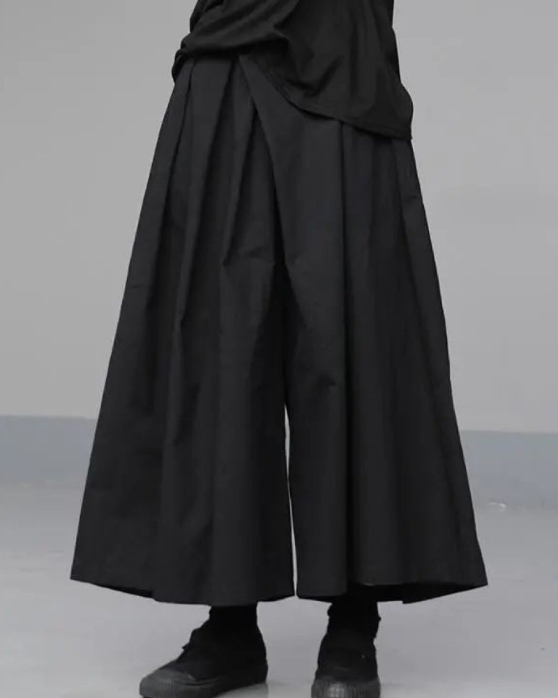 Traditional Japanese Loose Crop Hakama Pants