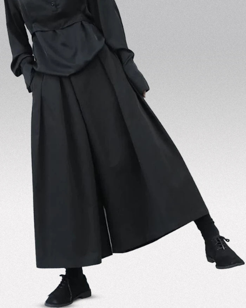 Traditional Japanese Loose Crop Hakama Pants