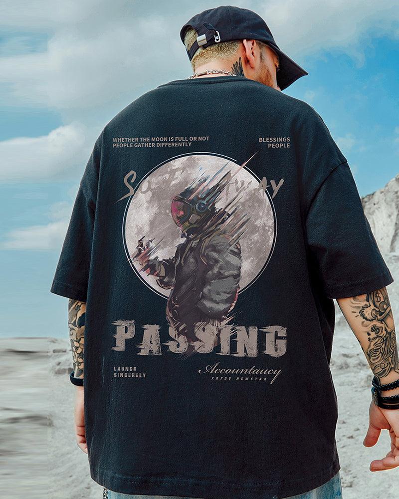Oversize Streetwear Astronaut Graphic T-Shirt