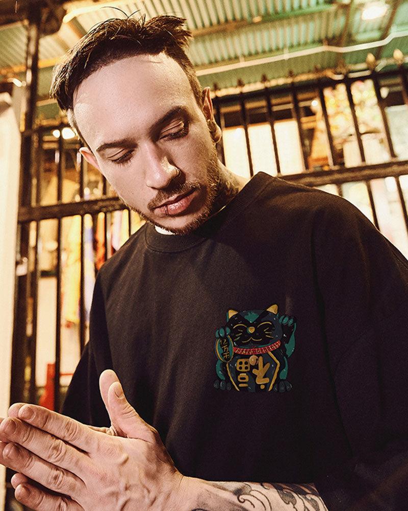 Oversize Streetwear Lucky Cat Graphic T-Shirt
