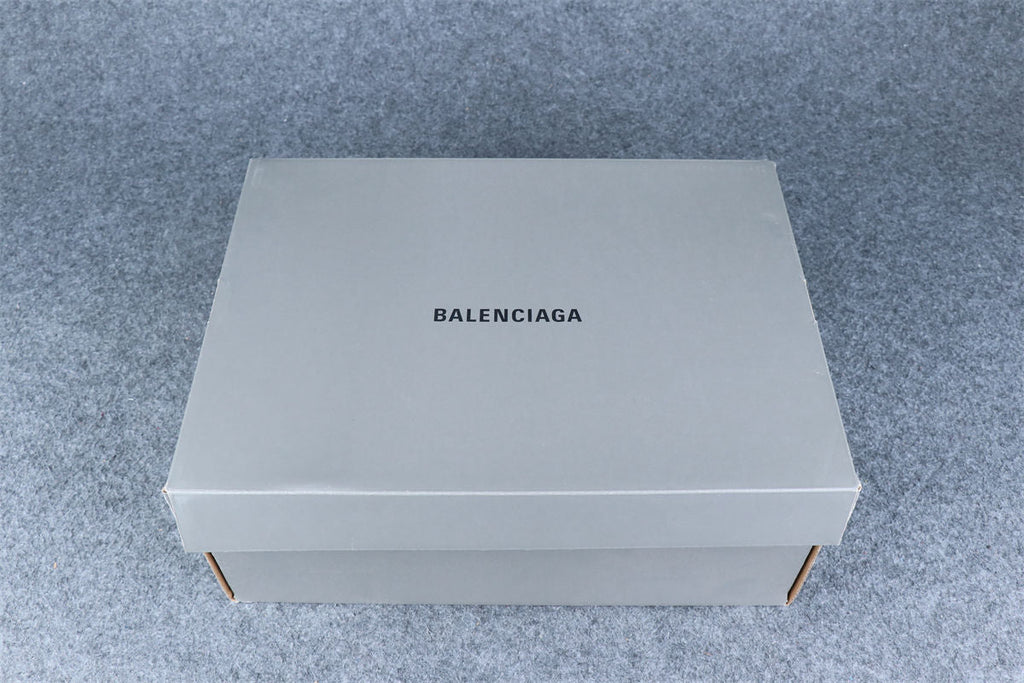 Balenciaga Wmns Runner Sneaker 'White Burgundy'